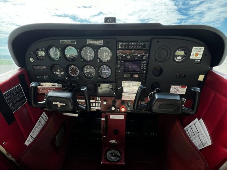 N733GK-COCKPIT-scaled-e1720019333423-1024x769